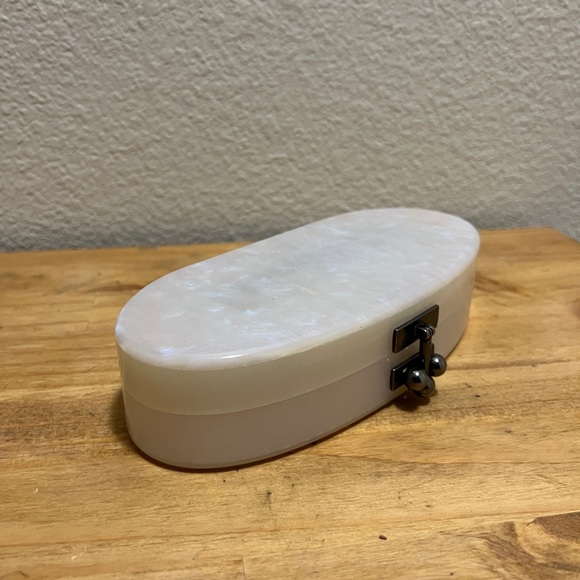 Edie Parker pearl clutch - Picture 10 of 11